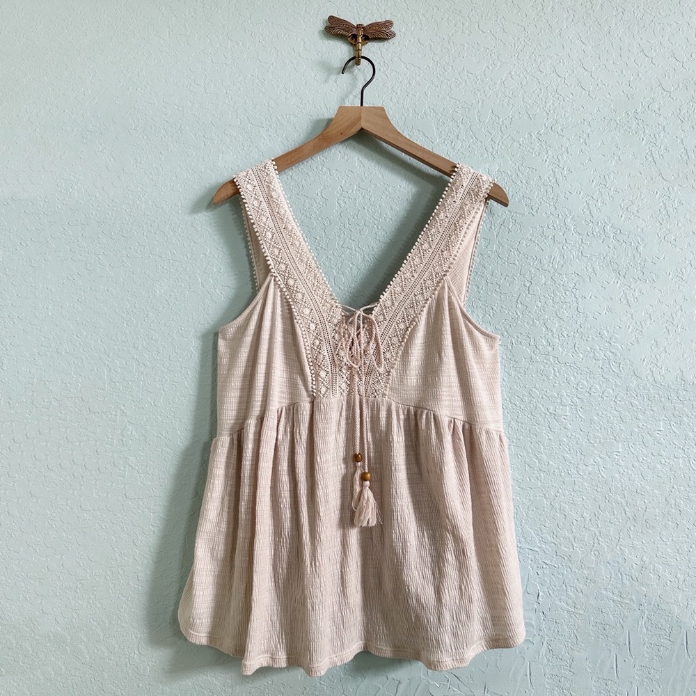 Time and Tru Beige Lace Trim Tank Top